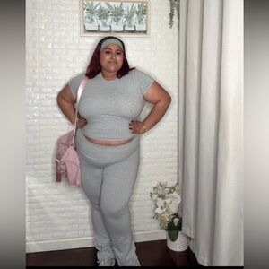 PUMIEY Heather Grey Lounge Set - Short Sleeve & Flare Pants - Size 2XL